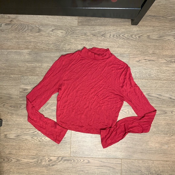 love culture crop top - Picture 8 of 8